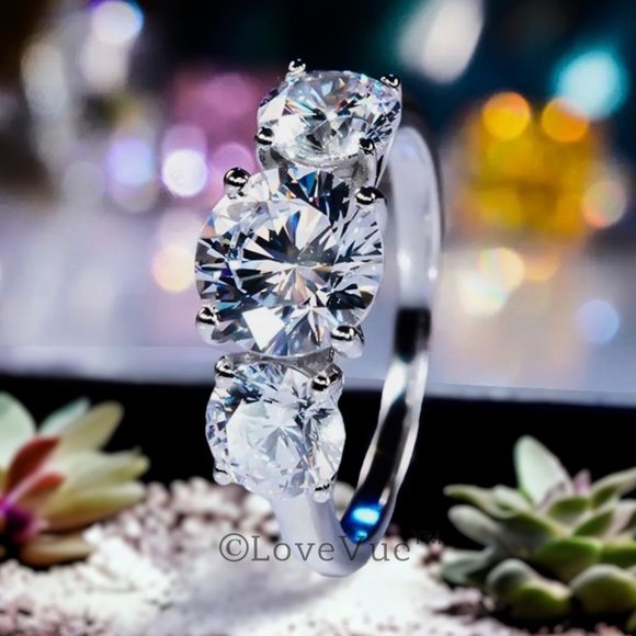 Certified 4ct. t.w. Diamond Three-stone Brilliant Cut Engagement Wedding Ring - Picture 5 of 15